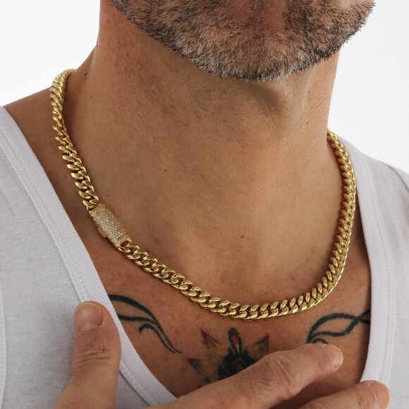 8mm Plain Gold Cuban Link Chain with Moissanite Box Clasp - Picture 3 of 3